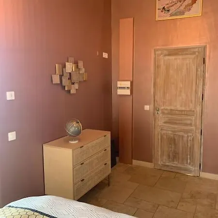 Holiday home Maison Dans Les Hauteurs De Valcros *