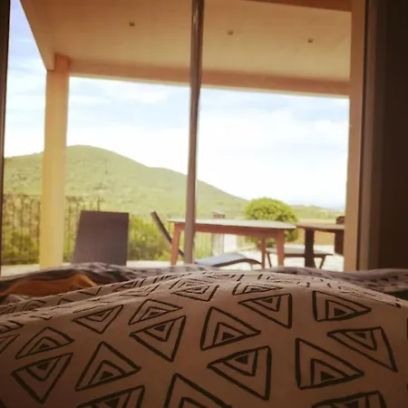 Holiday home Maison Dans Les Hauteurs De Valcros La Londe-les-Maures
