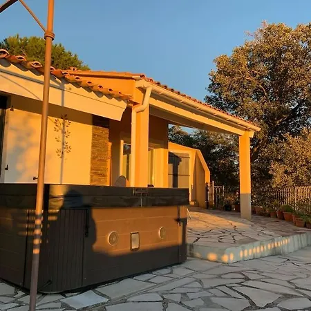 Maison Dans Les Hauteurs De Valcros Holiday home